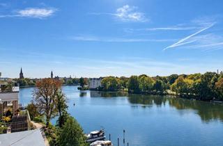 Penthouse kaufen in Lindenstraße 36S, 12555 Köpenick, Penthouse mit Blick auf Spree und Köpenicker Altstadt: 64 m² Südwest-Terrasse, Wohnküche, Sauna.