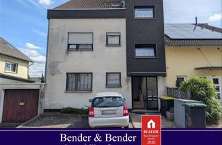 Wohnung kaufen in 53639 Königswinter, Gut geschnittene 3-Zimmer-Wohnung mit großem Wohnzimmer, Balkon und Garage in ruhigem 4-Parteienhaus