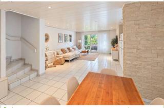Wohnung kaufen in 63110 Rodgau, *Traumhaftes Wohnen mit Haus im Haus Charakter - 4-Zi.-Maisonette mit Garten in Rodgau-Hainhausen*