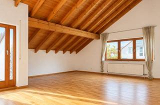 Wohnung kaufen in 71522 Backnang, Licht, Weitblick und 2 Balkone - großzügige Dachgeschosswohnung