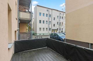 Wohnung mieten in Adolfstraße, 06114 Giebichenstein, Rarität - 1-Raumwohnung mit Terrasse und EBK im Giebichensteinviertel