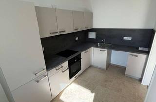 Wohnung mieten in Golliner Straße 27, 12689 Marzahn, Frisch sanierte 2-Zimmer-Wohnung mit Einbauküche!