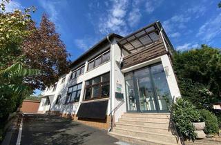 Wohnung mieten in Frohnhäuser Straße 16, 35683 Dillenburg, Gut geschnittene 2-Zimmerwohnung mit Balkon und Außenstellplatz am Fuße des Rotebergs