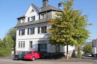 Wohnung mieten in Zeppelinstr. 41, 57078 Siegen, Wohlfühloase: 2-ZKB mit besonderem Flair! (stilecht: Dielenböden, hohe Decken)