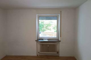 Wohnung mieten in Jean-Paul-Allee, 96465 Neustadt, Helle, geräumige 3-Zi-Whg. mit Balkon und schöner Aussicht