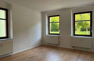 Wohnung mieten in Altenberger Straße 10, 01809 Müglitztal, +++ Wohnen im Grünen: Helle 2-Zimmer-Wohnung +++