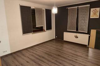 Wohnung mieten in Reichenbacher Straße 78, 08468 Heinsdorfergrund, Drei Zimmer in Heinsdorfergrund: Praktischer Grundriss auf 65 Quadratmetern