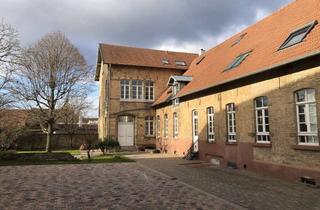Wohnung mieten in 68794 Oberhausen-Rheinhausen, Renovierte Altbau-Wohnung in alter Zigarrenfabrik