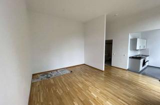 Wohnung mieten in Teltower Damm 199, 14167 Zehlendorf, Barrierefreie 1-Zimmer-Wohnung mit EBK auf weitläufigem Seniorengelände