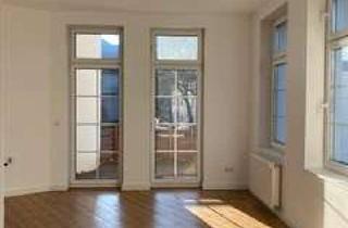 Wohnung mieten in Christbusch 26, 42285 Barmen, Großzügige 4-Zimmer-Wohnung in saniertem Altbau mit originalem Dielenboden