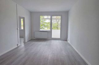 Wohnung mieten in Benno-V-S 22, 19061 Großer Dreesch, Helle 2-Zimmer-Wohnung mit Balkon in Schwerin