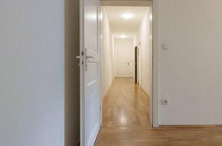 Wohnung mieten in Lothringer Straße, 81667 München, Ruhige 2-Zimmer-Wohnung mit Balkon zwischen Weißenburger und Pariser Platz