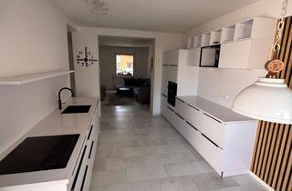 Wohnung mieten in 50968 Raderthal, Hochwertig möblierte 3-Zimmer Wohnung mit Dachterrasse, Garten und Stellplatz in Top-Lage in Köln