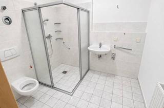 Wohnung mieten in Franz-Petrich-Straße, 07545 Gera, Zentrumsnahe 2-Raum Wohnung mit Südbalkon und Aufzug!