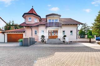 Einfamilienhaus kaufen in 76689 Karlsdorf-Neuthard, Repräsentatives Einfamilienhaus mit großzügigen Wohn- und Außenflächen