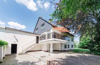 Haus kaufen in 45289 Burgaltendorf, Großzügig. Privat. Besonders. Freistehende Liegenschaft in Essen-Burgaltendorf !