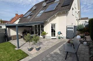 Doppelhaushälfte kaufen in In Der Aue 27a, 58640 Iserlohn, Traumhafte Doppelhaushälfte mit einem liebevoll angelegten Garten in Iserlohn/ Griesenbrauck