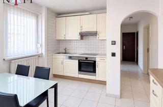 Haus kaufen in 73660 Urbach, Anlageobjekt - Zweifamilienhaus mit ausgebauter Bühne großem Potenzial