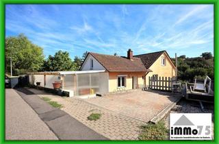 Haus kaufen in 75438 Knittlingen, Wohnen, wo der Wein wächst: Haus mit überdachter Terrasse direkt an den Weinbergen