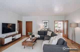 Haus kaufen in 21365 Adendorf, Wohnen, erweitern, gestalten: Bungalow auf großzügigem Grundstück am Waldrand!
