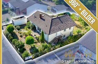 Haus kaufen in 66996 Fischbach, Bungalow am Waldrand von Fischbach – Terrasse, Balkon, Garage und Blick ins Grüne