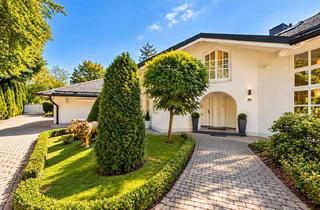 Einfamilienhaus kaufen in 82031 Grünwald, Walmdach-Einfamilienhaus mit schönem Garten, Wintergarten & vielseitigem Souterrain am Isarhochufer