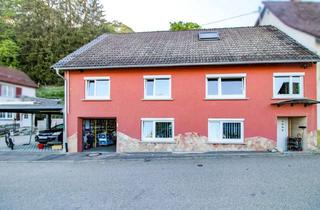 Doppelhaushälfte kaufen in 78187 Geisingen, Ihr neues Zuhause: Sanierte Doppelhaushälfte mit Garage, Carport und Nebengebäude in Aulfingen