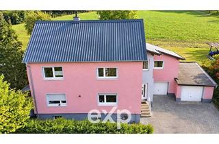 Haus kaufen in 35796 Weinbach, Gepflegtes Zweifamilienhaus mit großem Grundstück in Weinbach-Elkerhausen