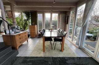 Haus mieten in 73230 Kirchheim, Freistehendes Einfamilienhaus mit viel Platz für die ganze Familie