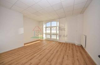 Büro zu mieten in Einsteinstraße 2a, 63868 Großwallstadt, DIETZ: Büroraum im 3. Obergeschoss in Großwallstadt - Sofort frei!