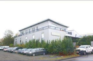Gewerbeimmobilie kaufen in 51789 Lindlar, Halle mit Büro und Penthousewohnung zu verkaufen