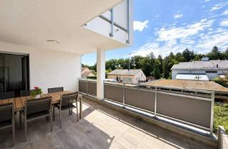Wohnung kaufen in 93138 Lappersdorf, Neuwertige Eigentumswohnung mit großzügigem Süd-Balkon und herrlichem Weitblick
