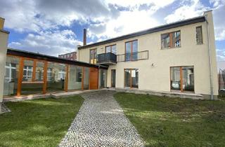 Wohnung mieten in Jacobsohnstraße 20, 13086 Weißensee, Hochwertige Remise mit Garten im Zweitbezug nach Kernsanierung unweit Prenzlauer Allee!