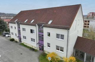 Wohnung mieten in Neucoswiger Str. 12F, 01640 Coswig, Dachgeschossflair genießen: 1-Zimmer-Wohnung mit Balkon