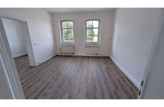 Wohnung mieten in Karl-Marx-Straße, 14778 Roskow, Schöne 2-Zimmer-Wohnung ab sofort verfügbar