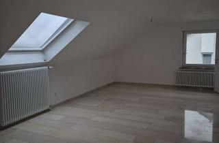 Wohnung mieten in Schöne Aussicht 60, 34414 Warburg, Geräumige und moderne 3-Zimmer-Dachgeschosswohnung in bevorzugter Wohnlage in Warburg