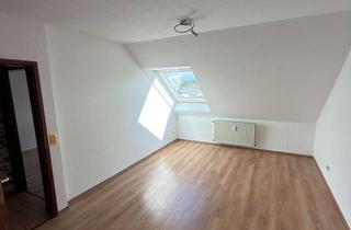 Wohnung mieten in Josefstr, 66557 Illingen, Wohnen mit Charakter: 3-Zimmer-Dachgeschosswohnung in Illingen
