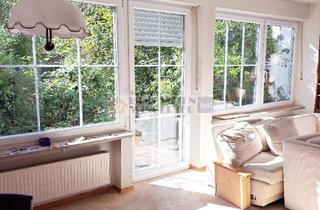 Haus kaufen in 93049 Westenviertel, Sanierung oder Neubau: DHH im Stadtwesten auf großem Gartengrund