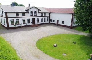 Haus kaufen in 24885 Sieverstedt, Resthof mit über 2 ha Land, Stall, Maschinenhalle und div. Nebengelassen zwischen Flensburg und Schleswig