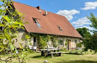 Haus kaufen in 17391 Iven, HORN IMMOBILIEN ++ Haus für Aussteiger in toller Randlage, der Ruhepool zur Großstadt in Iven