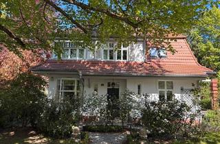 Villa kaufen in 14109 Berlin, Berlin - Haus in Berlin-Wannsee Altbau Villa saniert - von privat