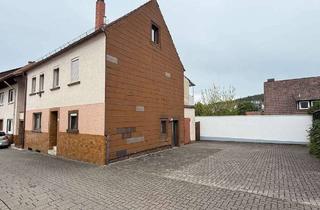 Haus kaufen in Kirchstraße 35, 67691 Hochspeyer, Hochspeyer - Reihenendhaus mit Potential in guter Lage