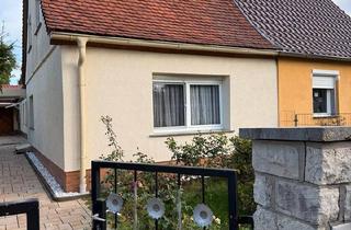 Doppelhaushälfte kaufen in 04289 Leipzig, Leipzig - Doppelhaushälfte mit großem Grundstück&Ausbaupotenzial in Leipzig