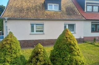 Einfamilienhaus kaufen in 06295 Lutherstadt Eisleben, Eisleben (Lutherstadt) - Doppelhaushälfte mit großem Garten