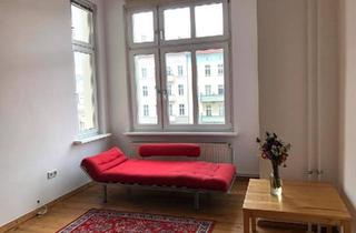 Wohnung kaufen in 10435 Berlin, Berlin - Berlin: Lichtdurchfluteter Altbau mit Stuck in Prenzlauer Berg