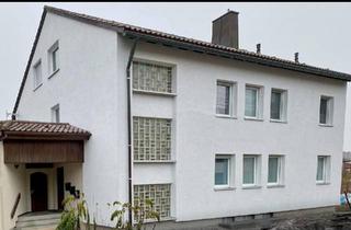 Haus kaufen in 95643 Tirschenreuth, Tirschenreuth - 3 Familienhaus, Haus, komplett renoviert in Tirschenreuth