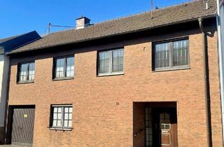 Einfamilienhaus kaufen in 53881 Euskirchen, Euskirchen - Wohen & Arbeiten: Einfamilienhaus mit Halle auf 939 m² Grundstück