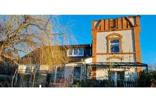 Einfamilienhaus kaufen in 15377 Oberbarnim, Oberbarnim - 2 Wohnhäuser inkl. Grundstück in Top Lage mit Blick über Buckow
