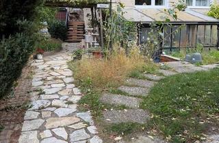 Wohnung kaufen in 12355 Berlin, Berlin - Großzügige 3-Zimmer-Eigentumswohnung mit Terrasse & Garten