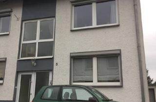 Wohnung kaufen in 59556 Lippstadt, Lippstadt - 60 qm Wohnung, möbliert mit Balkon